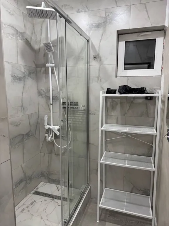 Новый дом в лесу с сауной и сибирским чаном