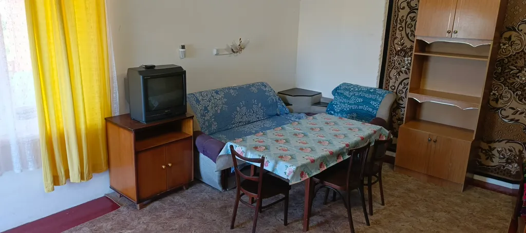 Уютный номер с большим свободным пространством до восьми человек