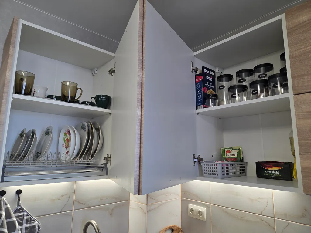 Квартира Просторная и светлая двухкомнатная квартира — Севастополь