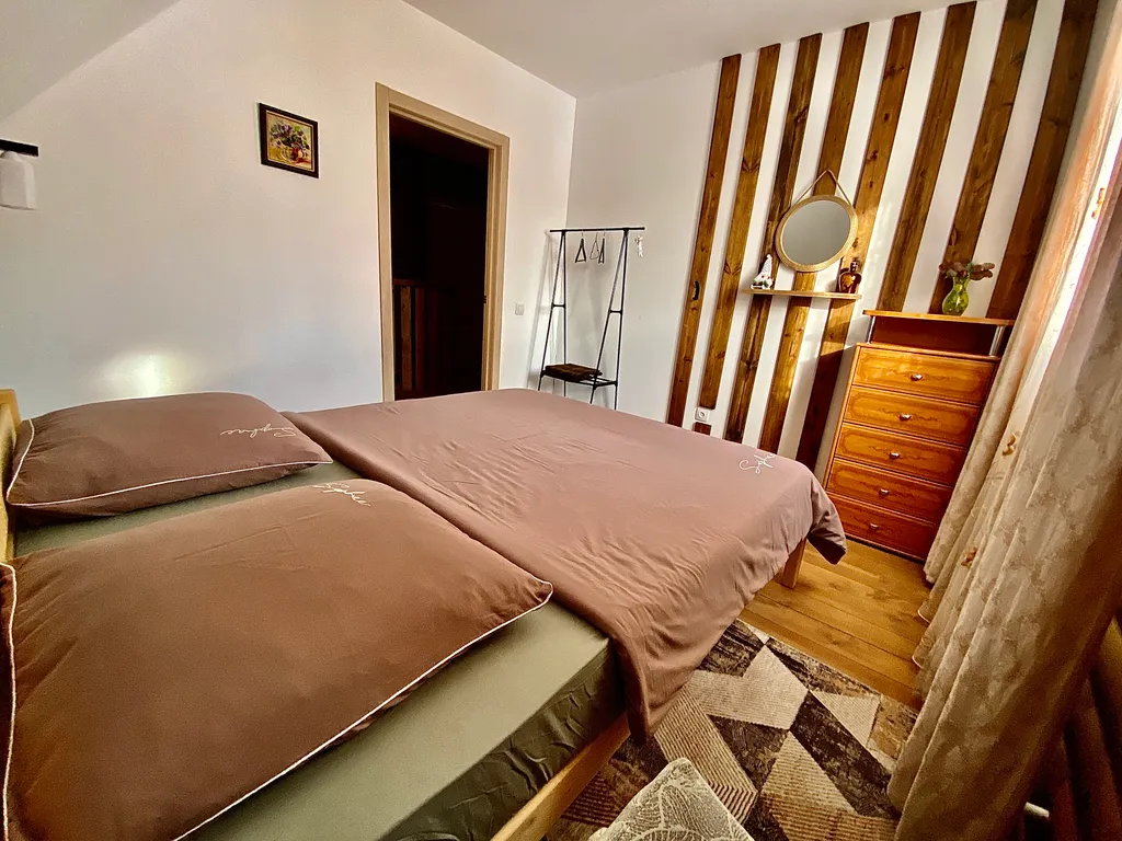 Избушки Guesthouse большая