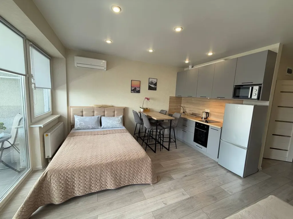 Стильная студия, панорамный вид на море и горы