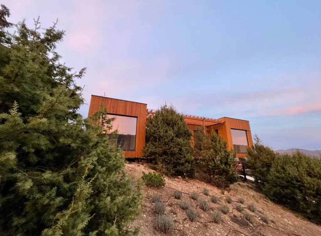 Коттедж с видом на горы — аренда посуточно в Сукко