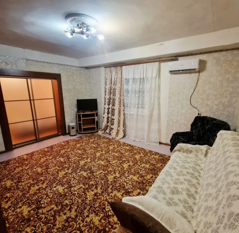 Уютная 4х комнатная квартира в центре