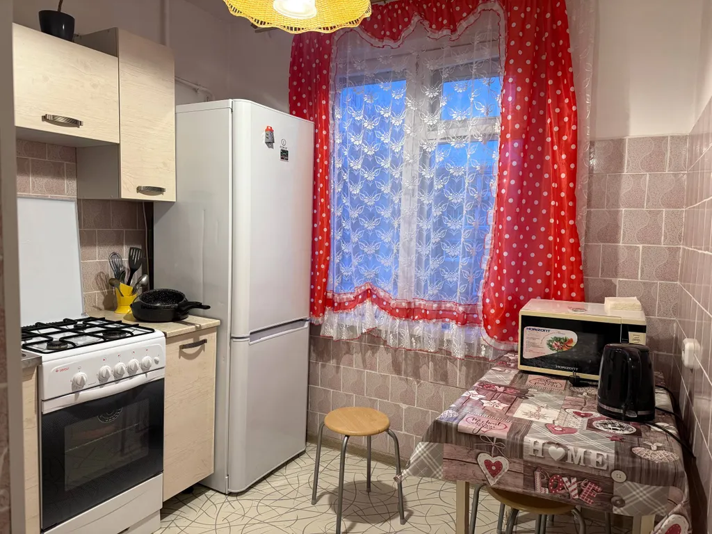 Квартира Квартира Сдам двухкомнатную квартиру на сутки — Минск