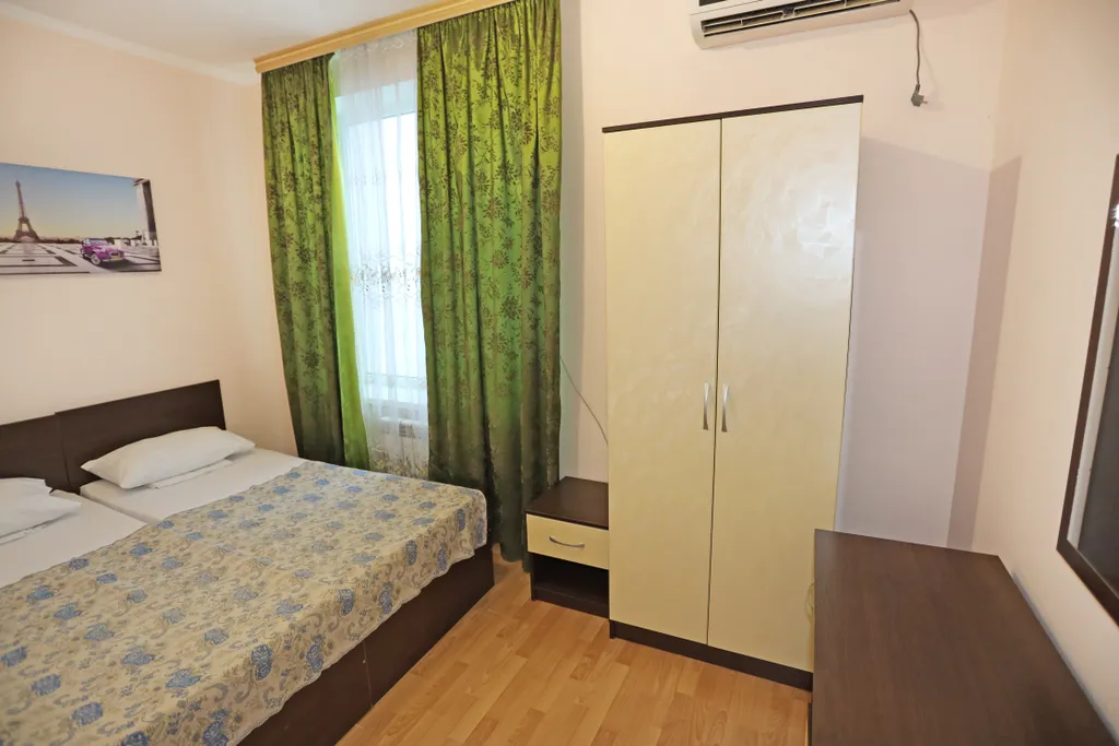 6-комнатный Дом