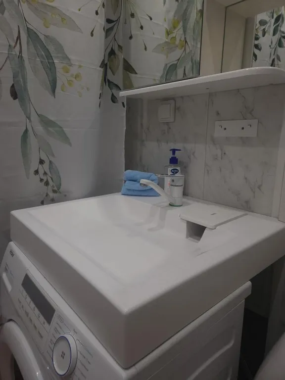 Уютная однокомнатная квартира с видом на бухту