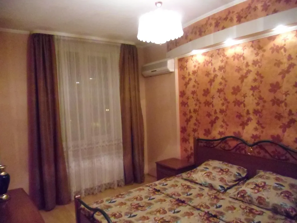 Квартира Центр Макеевки — аренда посуточно в Макеевка