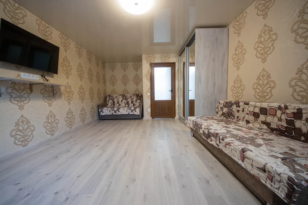 Квартира Просторная квартира для летнего отдыха в Феодосии — Феодосия