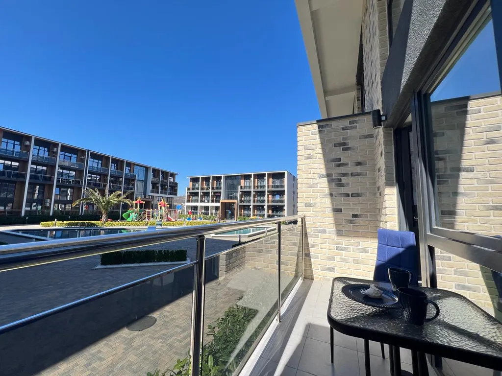 3-комнатные апартаменты с бассейном