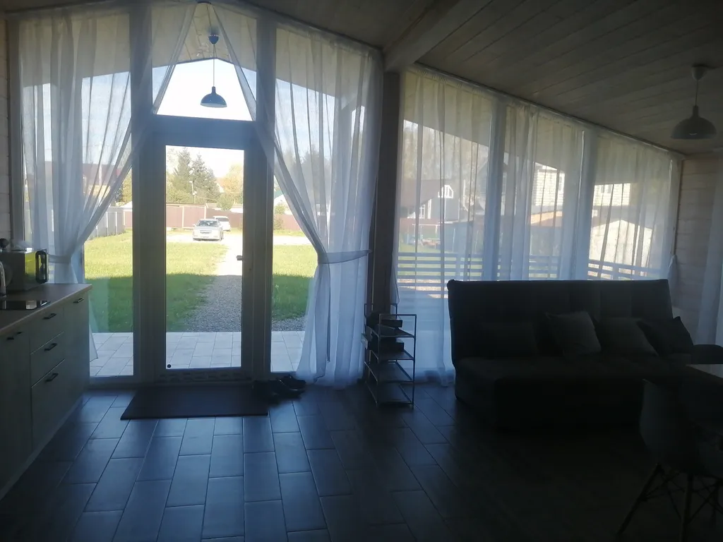 Новый дом со всеми удобствами