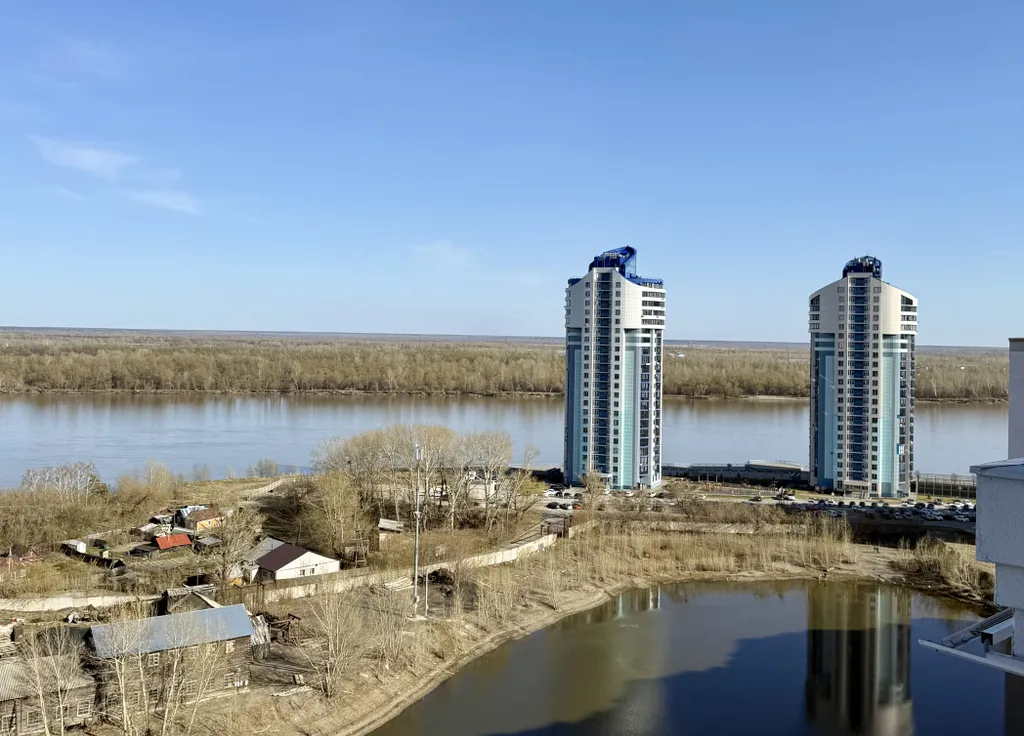 Отличная трехкомнатная квартира в центре