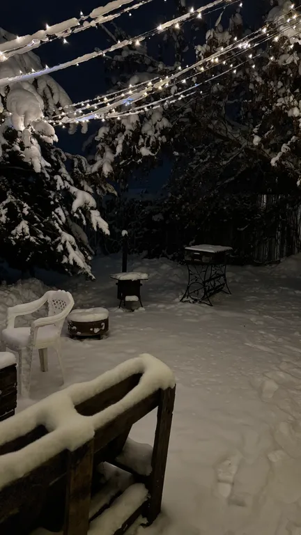 Уютный дом в черте города