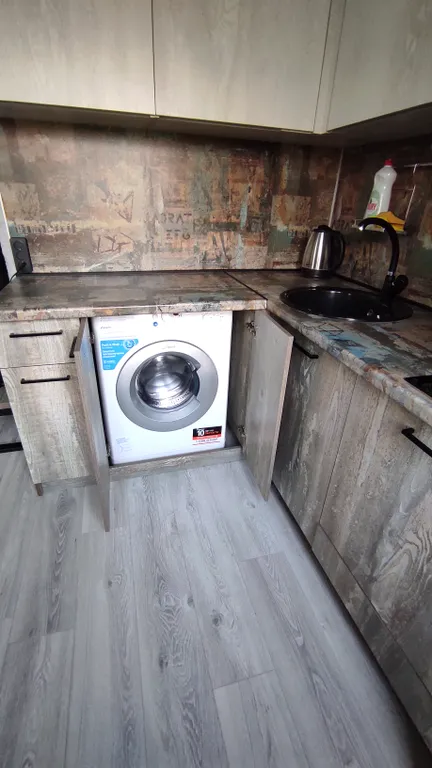 Современная светлая и уютная квартира