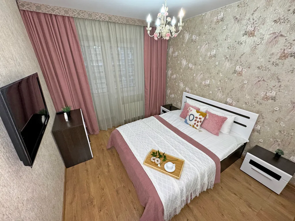 Розовая соната