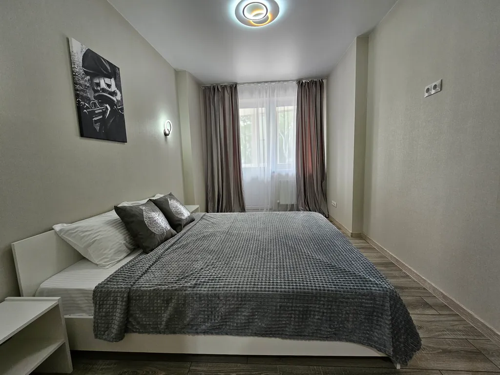 Квартира Просторная 3 км квартира Бирюза на озере в центре города — Горячий Ключ