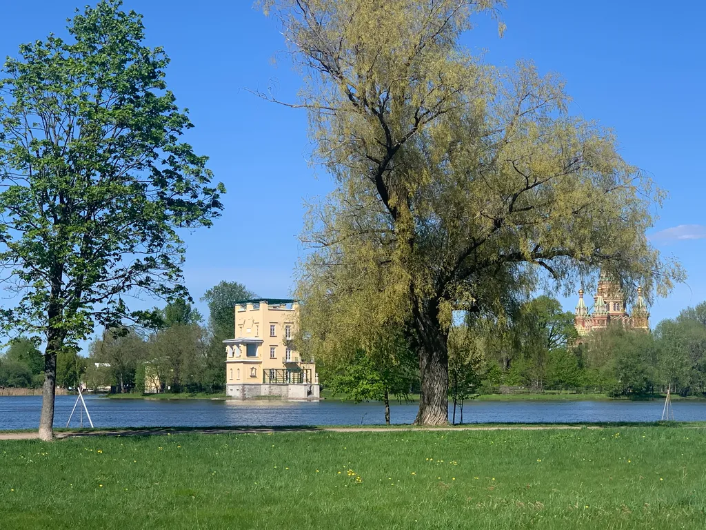Квартира с видом в центре Петергофа