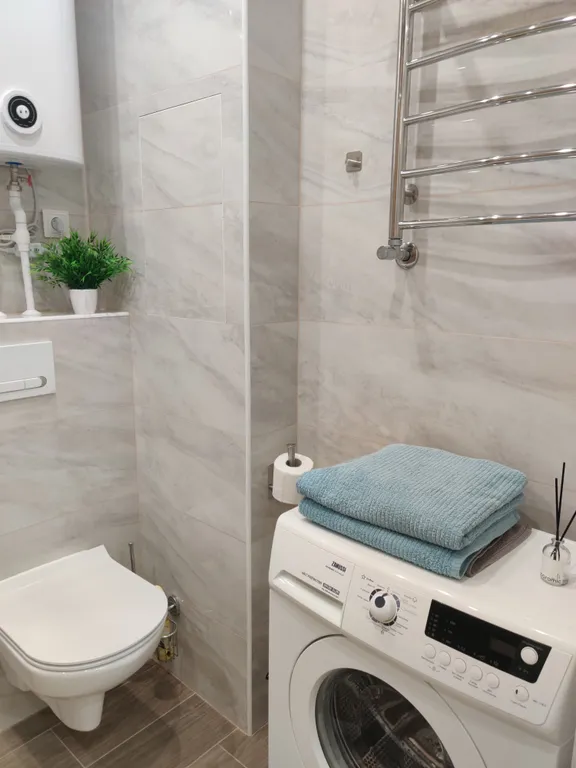 Красивая квартира в новом доме.Рядом ТЦ Сафари, Северный Народный Хор.