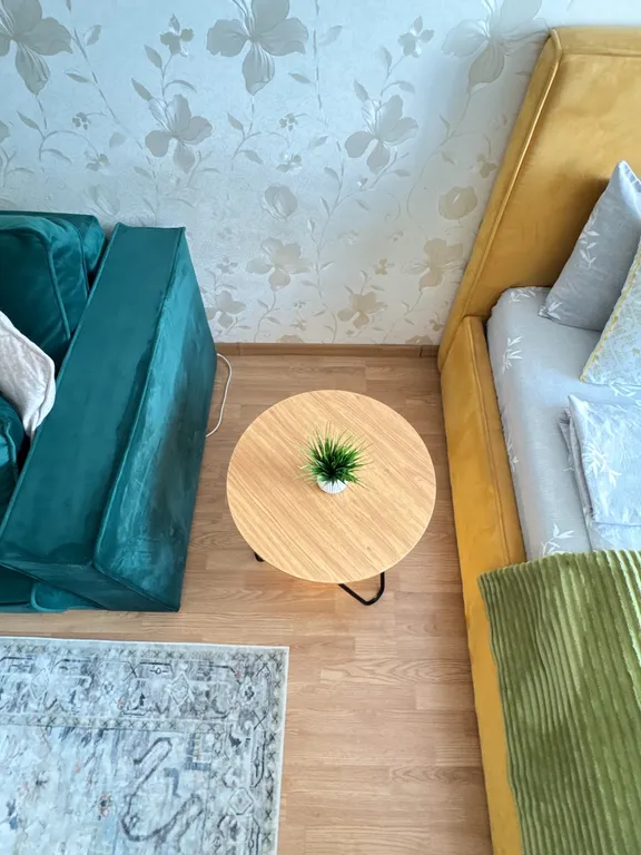 Апартаменты на 10 этаже с хорошим видом из окна