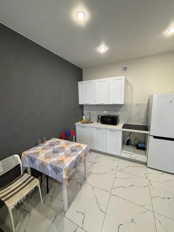 Светлая квартира в новом Жк — аренда посуточно в Новокуйбышевск