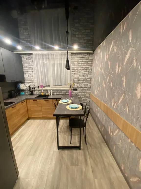 Квартира с отличным ремонтом и красивым видом из окна