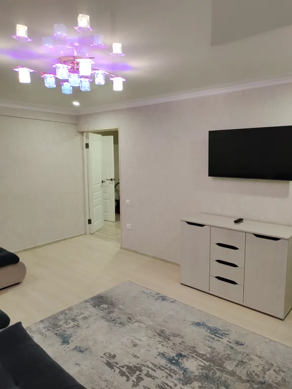 Светлая, уютная, теплая трёхкомнатная квартира