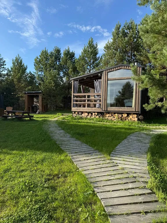 Домик с баней и купелью на дровах на участке 20 соток