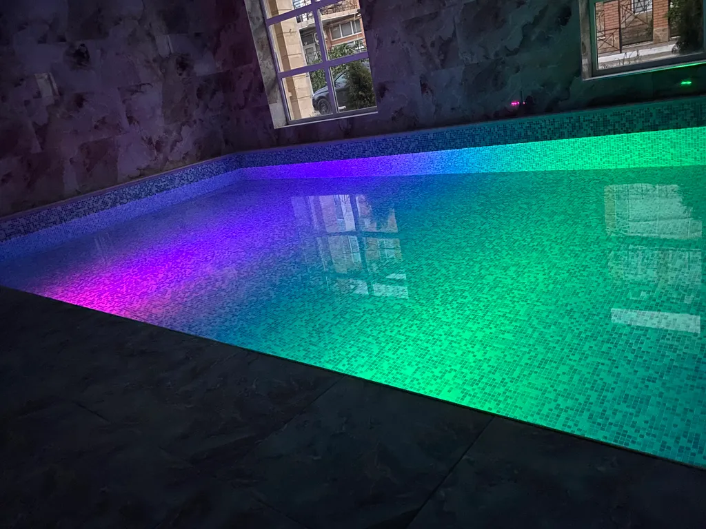 Красивые апартаменты возле самого моря, с бассейном и мангальной зоной