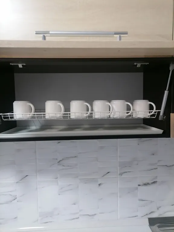 Чистая двухкомнатная квартира на Каштаке