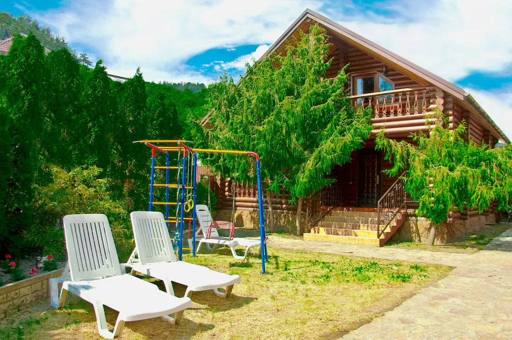 Коттедж 4-комнатный Дом — аренда посуточно в Сочи