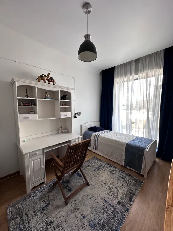 Вилла с бассейном среди виноградников Балаклавы