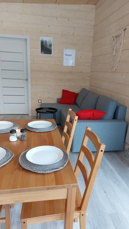 Дом в горной деревне с купелью фурако на террасе