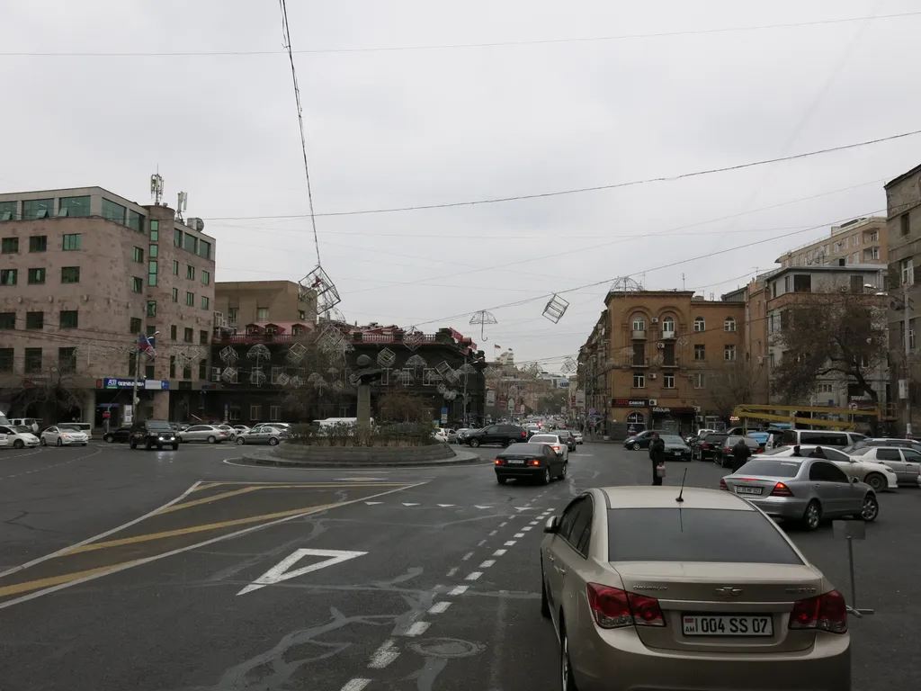 Площадь Андрея Сахарова