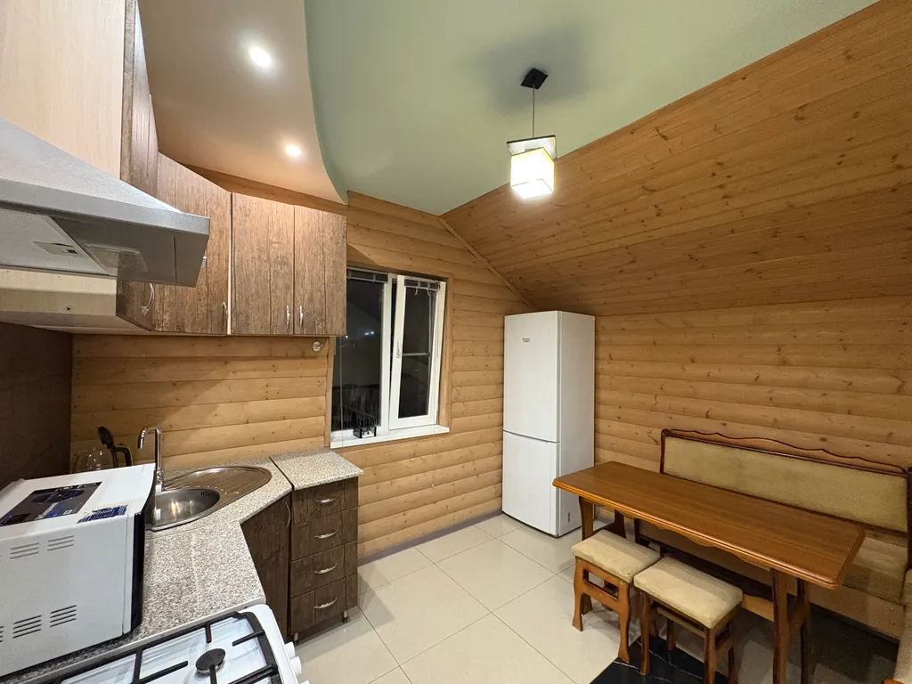 Коттедж Коттедж Аппартаменты с бассейном — Сириус