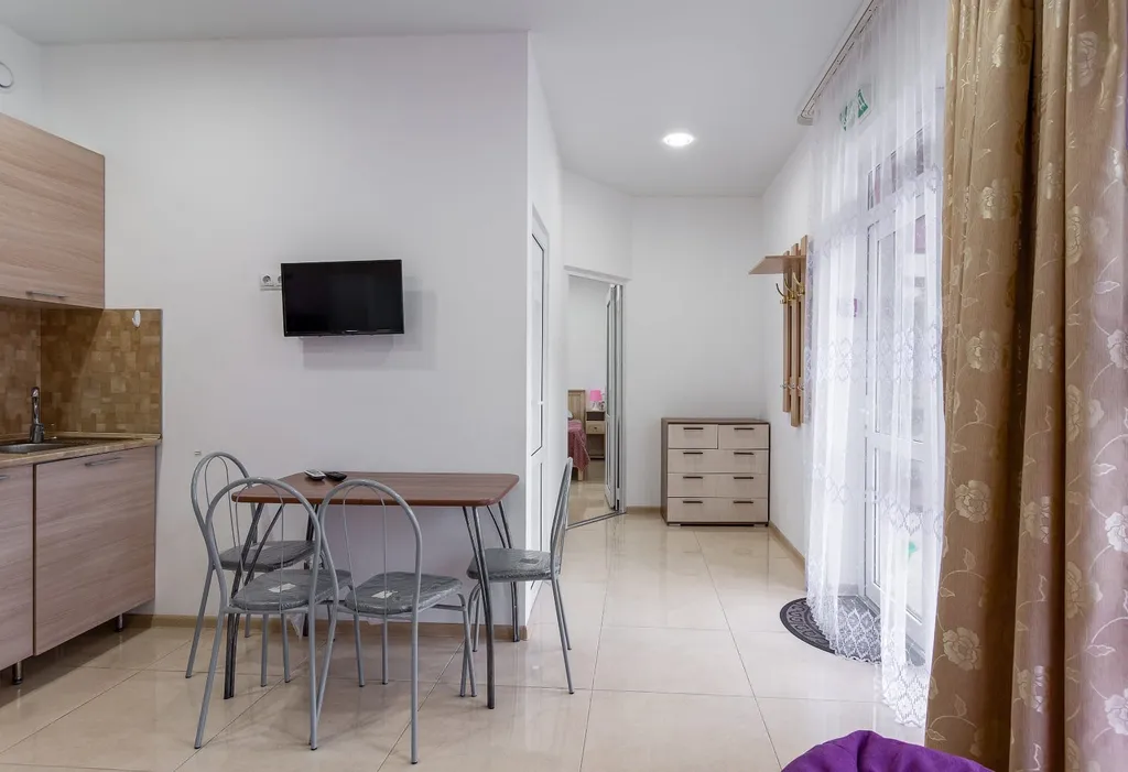 Квартира 2-комнатная Квартира — Геленджик