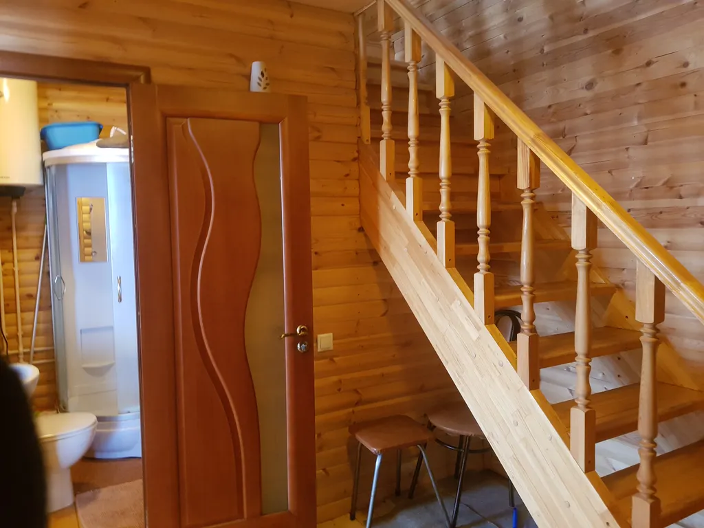 8-комнатный Дом