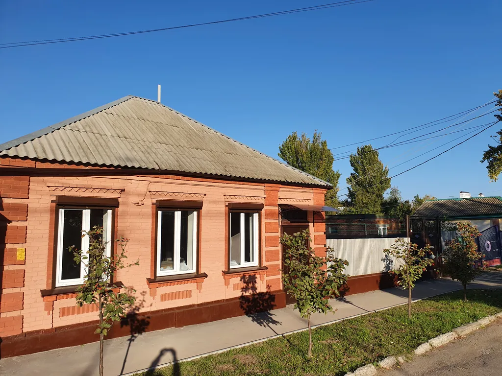 Коттедж 4-комнатный Дом — аренда посуточно в Таганрог