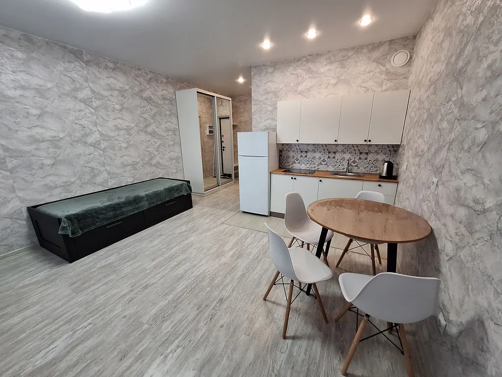 Квартира-студия с новым ремонтом