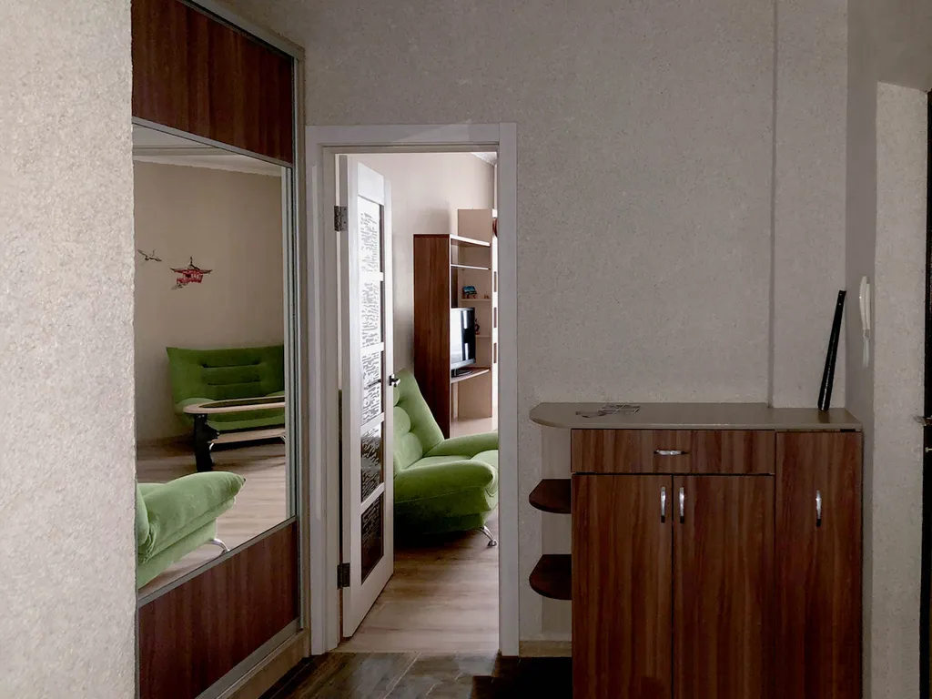 Квартира большая у ТЦ "Крейсер", 33 квартиры