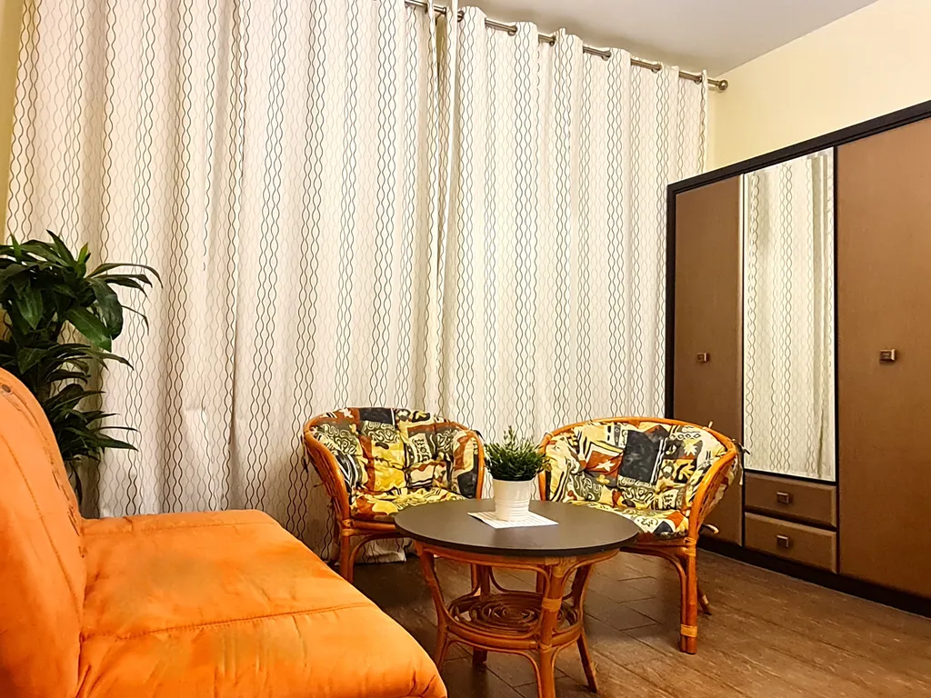 Уютная квартира в центре с видом на море