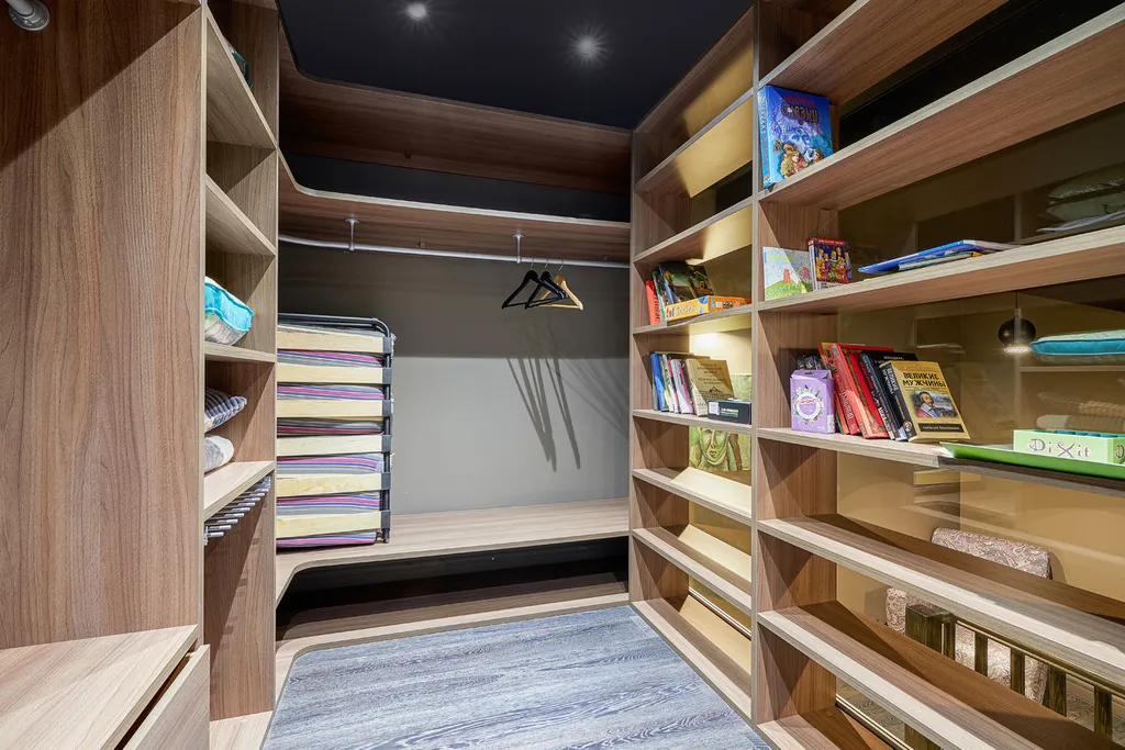 Двухэтажные апартаменты Лофт