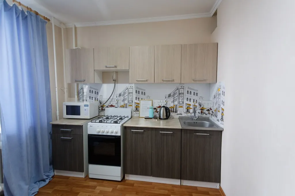 Уютная квартира в удобной локации около мнтк