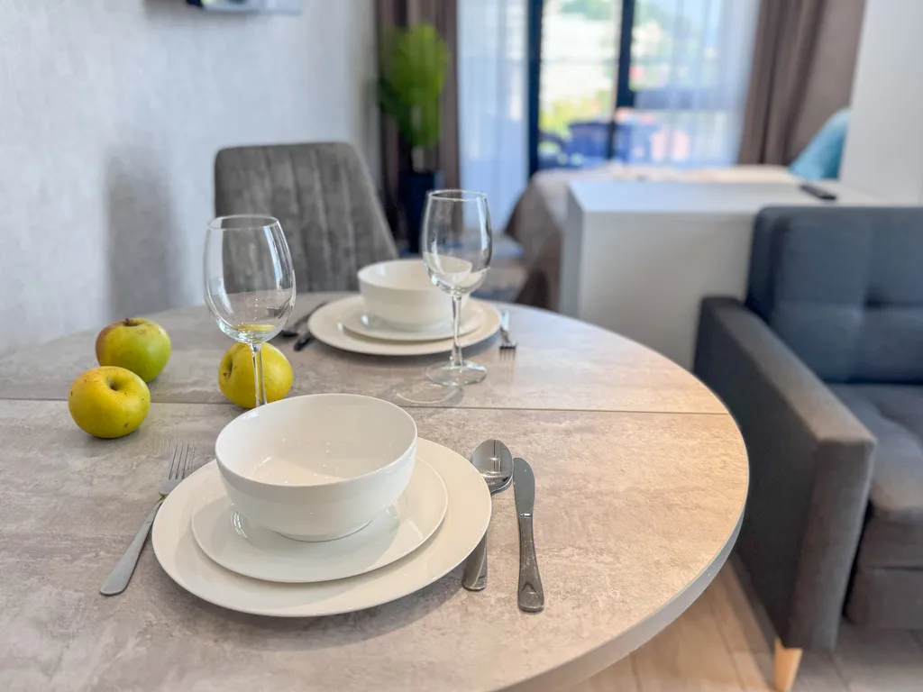 Каскад 2 Стильный апартамент на первой береговой линии