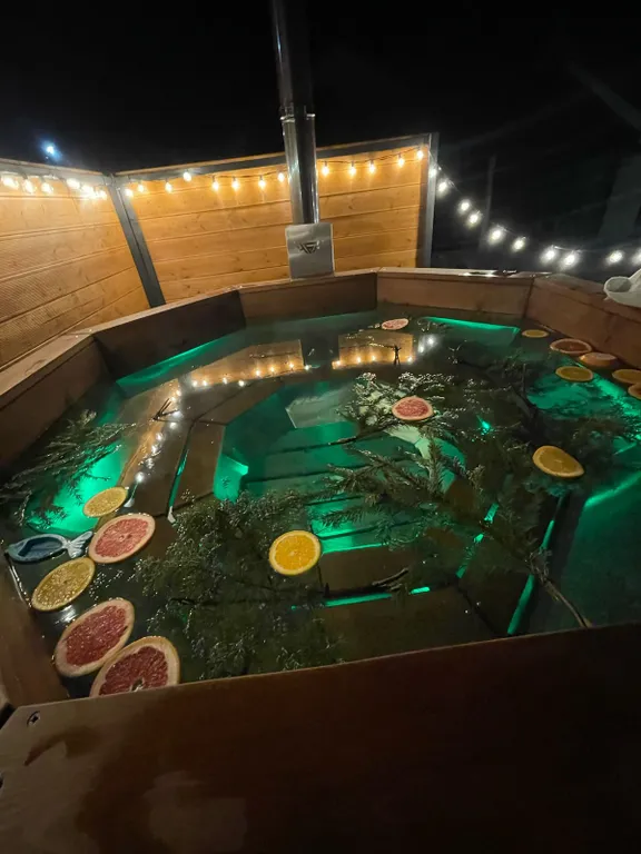 Уютный дом в черте города с банным чаном