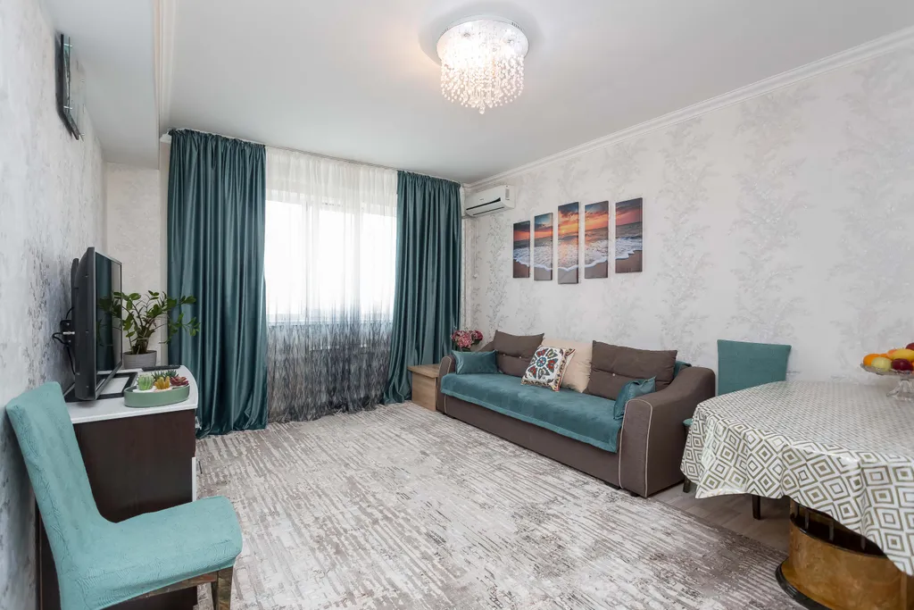 Светлая квартира рядом с парком Горького