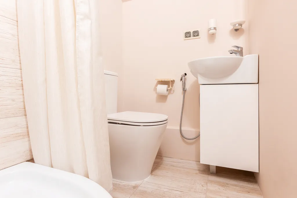 Уютная студия на мансарде, клуб Дача