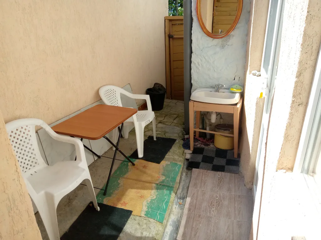 Квартира в самом центре рядом с парком и дворцом