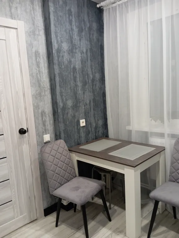 Квартира напротив Умникума