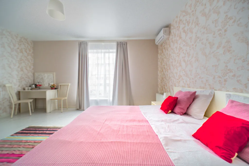 Красивая студия в Английском доме на Российской