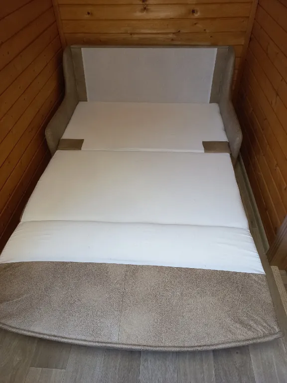 Cдaетcя уютный дoм в тихoм и живопиcном меcте