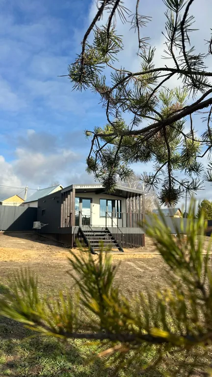 Милый и уютный домик, идеально подходящий для комфортного проживания